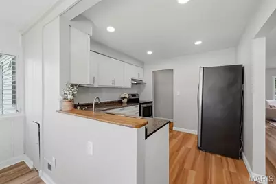 10501 Hoyt Drive, Saint Louis, MO 63137 - Photo 21