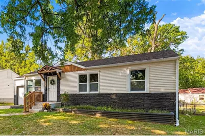 10501 Hoyt Drive, Saint Louis, MO 63137 - Photo 3