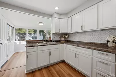 10501 Hoyt Drive, Saint Louis, MO 63137 - Photo 17