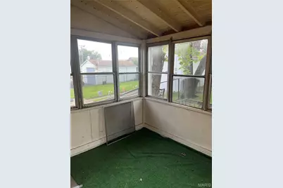 5979 Drury Lane, Saint Louis, MO 63147 - Photo 15
