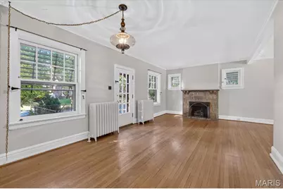 7051 Waterman Avenue, Saint Louis, MO 63130 - Photo 9
