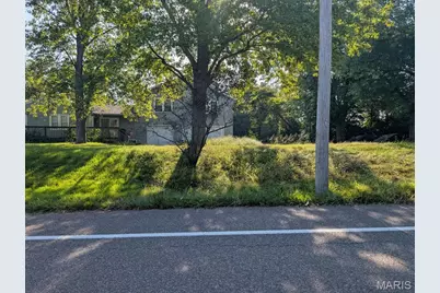 12816 Bellefontaine Road, Saint Louis, MO 63138 - Photo 7