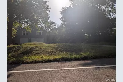 12816 Bellefontaine Road, Saint Louis, MO 63138 - Photo 9