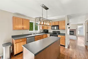 8 Jacobs Pl Ct, O'Fallon, MO 63376 - Photo 13