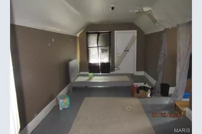 4569 Lewis Place, Saint Louis, MO 63113 - Photo 9