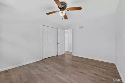 9091 Patrick Drive, Saint John, MO 63114 - Photo 11