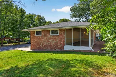 9091 Patrick Drive, Saint John, MO 63114 - Photo 27