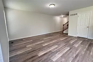 722 Wayland Dr, O'Fallon, MO 63366 - Photo 13