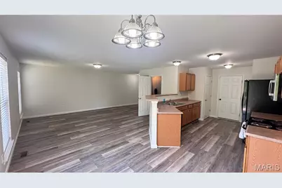 722 Wayland Drive, O'Fallon, MO 63366 - Photo 7