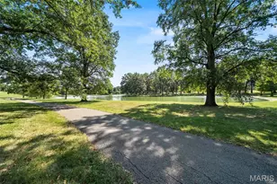 5932 Loughborough Ave, Saint Louis, MO 63109 - Photo 23