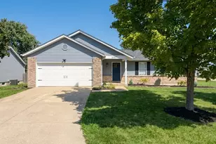 6401 Long Timber Dr, O'Fallon, MO 63368 - Photo 1