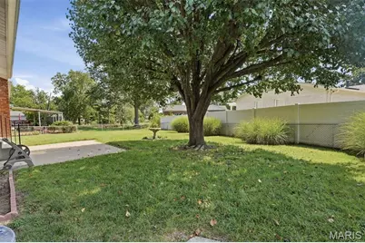 4530 Firelight Drive, Oakville, MO 63129 - Photo 31