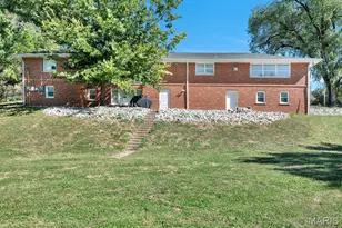 1 St Anthony Dr, Saint Peters, MO 63376 - Photo 33