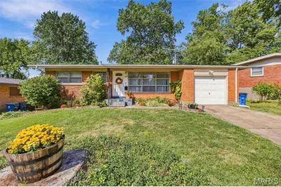 2327 Kenosho Avenue, Saint Louis, MO 63114 - Photo 1
