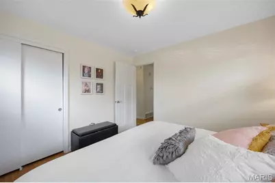 2327 Kenosho Avenue, Saint Louis, MO 63114 - Photo 13