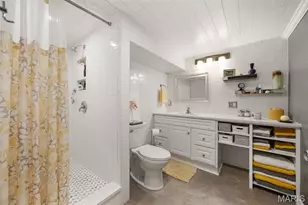 2327 Kenosho Ave, Saint Louis, MO 63114 - Photo 25