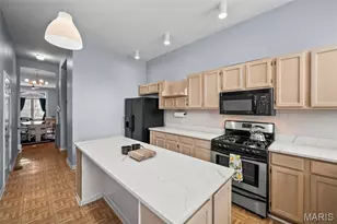 2745 Russell Blvd, Saint Louis, MO 63104 - Photo 15