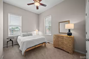 2745 Russell Blvd, Saint Louis, MO 63104 - Photo 17