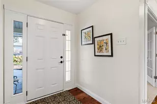 12150 Lake Meade Dr, Saint Louis, MO 63146 - Photo 3