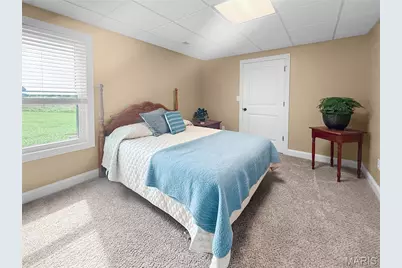 13 Chester Road, Hannibal, MO 63401 - Photo 17