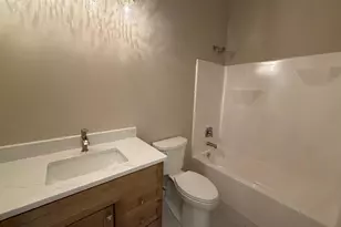 1000 Bellevaux Pl, Saint Charles, MO 63301 - Photo 29