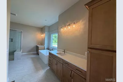 1000 Bellevaux Place, Saint Charles, MO 63301 - Photo 21