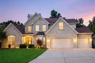 1052 Brook Mont Dr, O'Fallon, MO 63366 - Photo 1