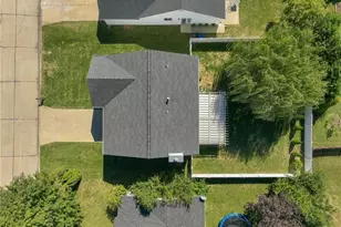 1417 Plantation Manor Ct, Saint Peters, MO 63303 - Photo 35