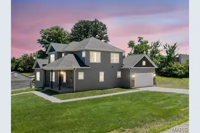 106 Highview Drive, Ballwin, MO 63011 - Photo 3