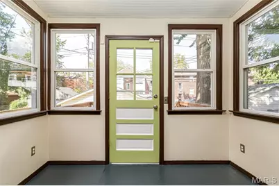 4979 Pernod Avenue, Saint Louis, MO 63139 - Photo 19