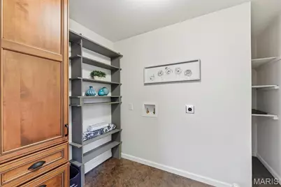 738 Henry Avenue, Ballwin, MO 63011 - Photo 17