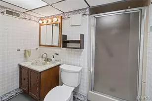 10950 Coral Ridge Dr, Saint Louis, MO 63123 - Photo 27