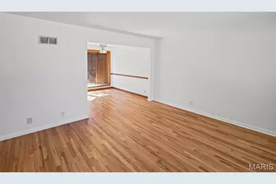 10950 Coral Ridge Drive, Saint Louis, MO 63123 - Photo 5