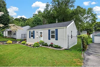 9120 Kathlyn Drive, Saint Louis, MO 63134 - Photo 3