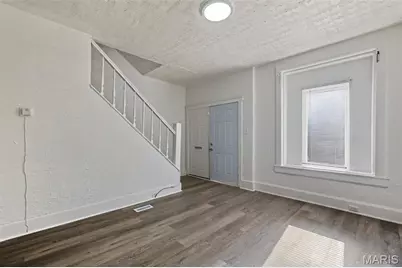 2703 N Spring Avenue, Saint Louis, MO 63113 - Photo 5
