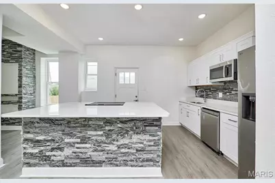 5922 Clemens Avenue, Saint Louis, MO 63112 - Photo 11