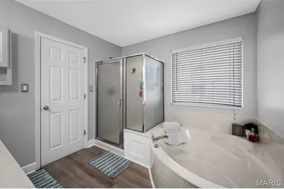 156 Old Williamsburg Parkway, Wentzville, MO 63385 - Photo 21