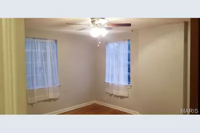 6914 Willow Wood Drive, Saint Louis, MO 63121 - Photo 11