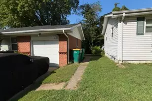 10217 Trio Ln, Saint Louis, MO 63137 - Photo 7