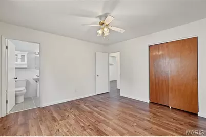2263 McKelvey Road, Maryland Heights, MO 63043 - Photo 15