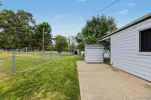 2263 McKelvey Rd, Maryland Heights, MO 63043 - Photo 29
