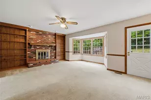 176 Spring Oaks Dr, Ballwin, MO 63011 - Photo 15