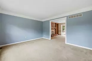 176 Spring Oaks Dr, Ballwin, MO 63011 - Photo 5
