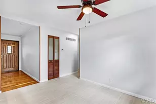 1060 Loveland Dr, Florissant, MO 63031 - Photo 17