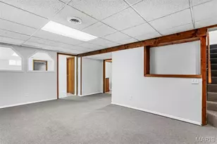 1060 Loveland Dr, Florissant, MO 63031 - Photo 29