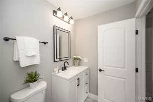 133 Embassy Ln, Kirkwood, MO 63122 - Photo 27