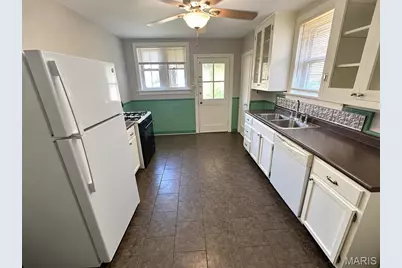 4057 Potomac Street, Saint Louis, MO 63116 - Photo 5