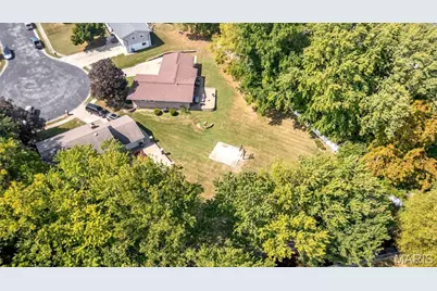 6 Cambridge Court, Saint Charles, MO 63301 - Photo 3