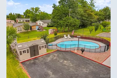 3927 Trotwood Place, Saint Louis, MO 63125 - Photo 3