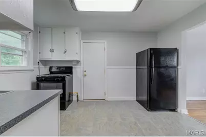325 S Marguerite Avenue, Saint Louis, MO 63135 - Photo 9
